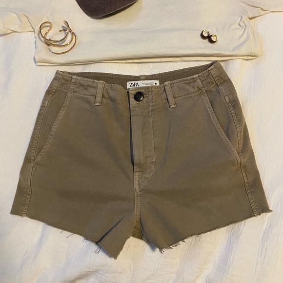 Zara Women's High Waist Brown Shorts - Picture 1 of 4